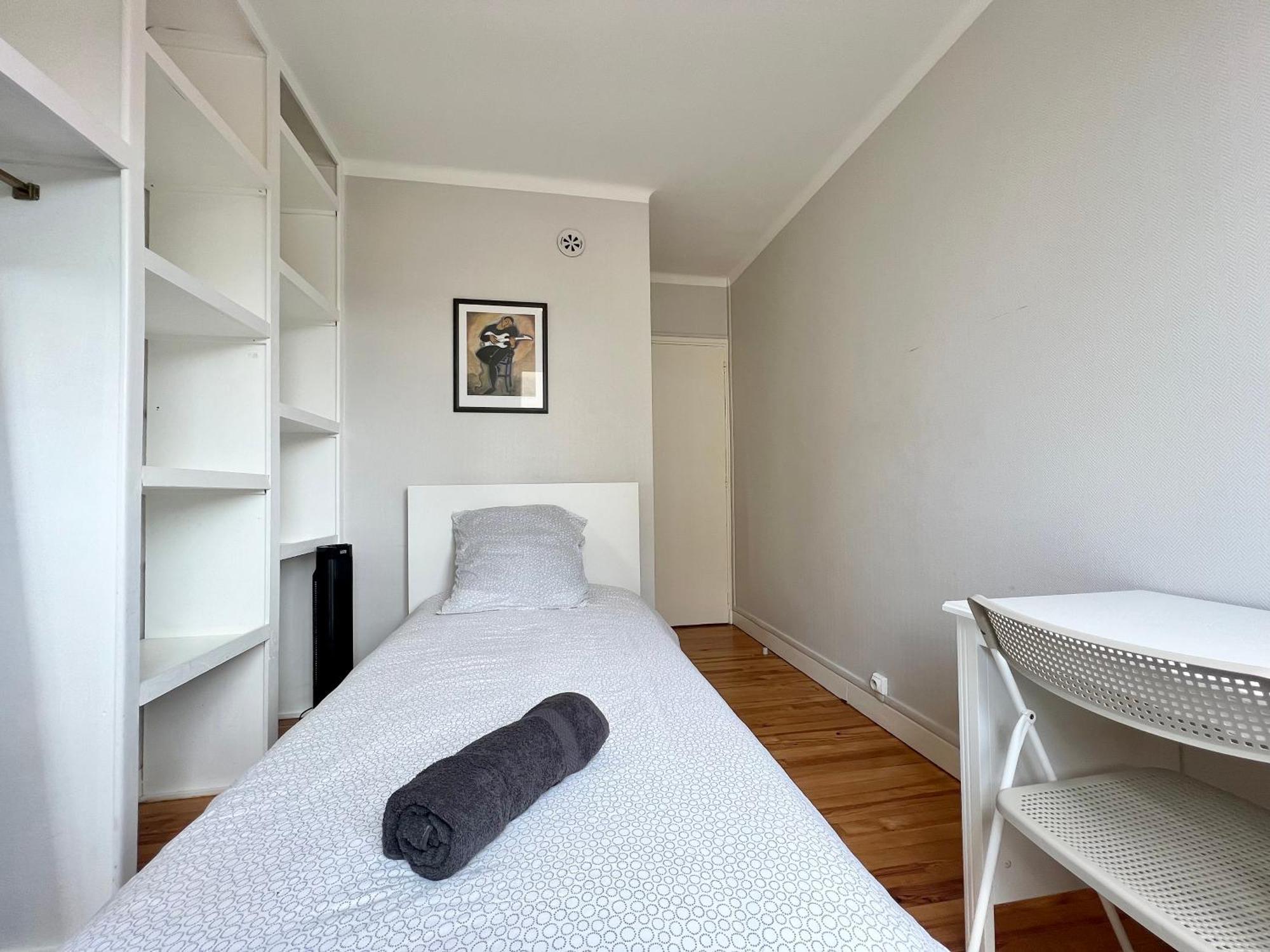 Paisible T3 Proche Metro, Wi-fi & Terrasse Privee Apartment *